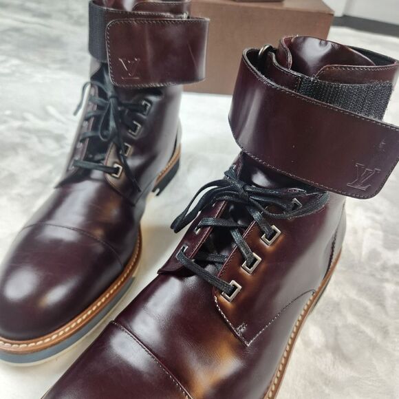 Louis Vuitton Men's Dark Whiskey Red Sword Leather Ankle Strap Boot Sz 8.5 - Picture 8 of 16